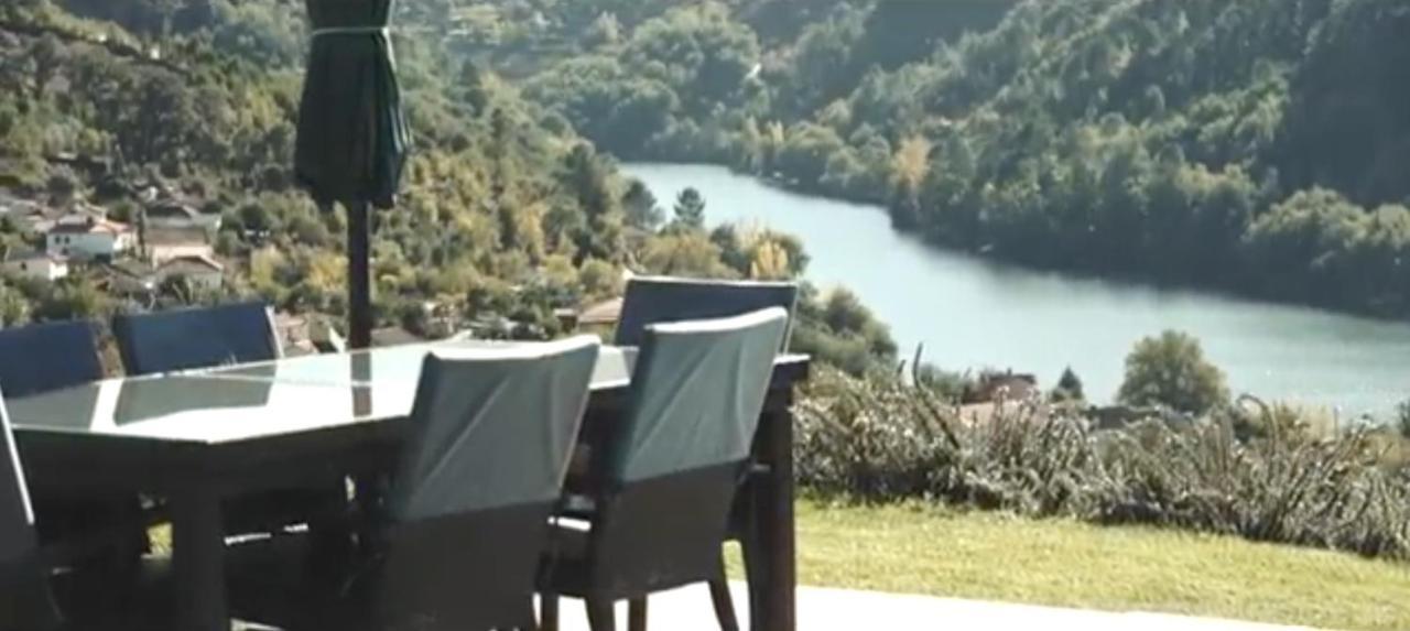 Casa De Ribadouro Homestay